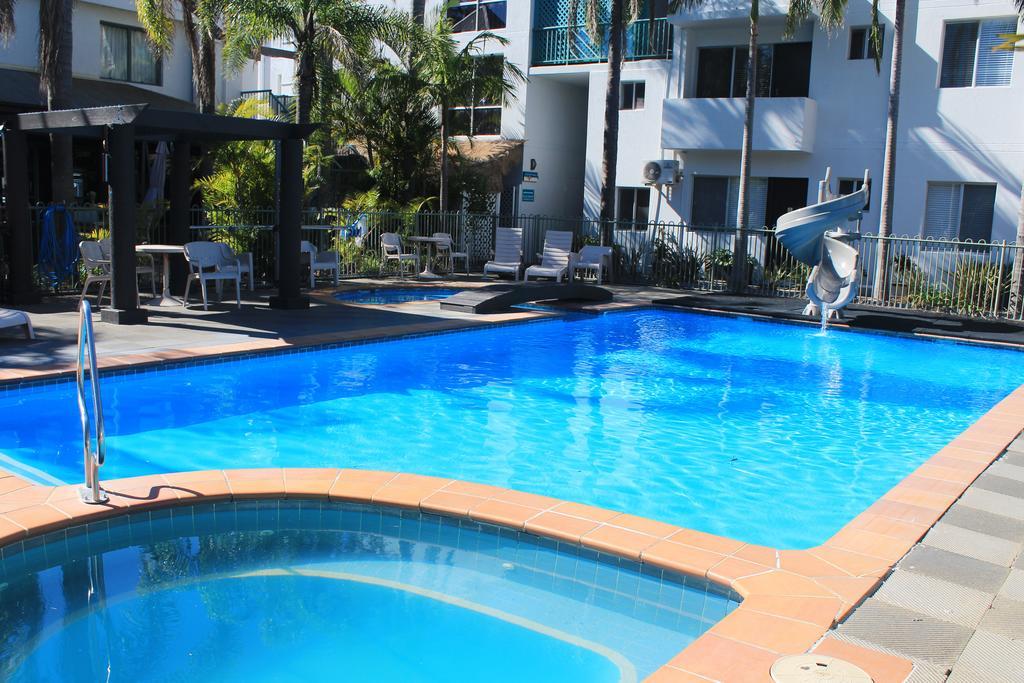 Oceanside Hawks Nest Hotel Eksteriør billede
