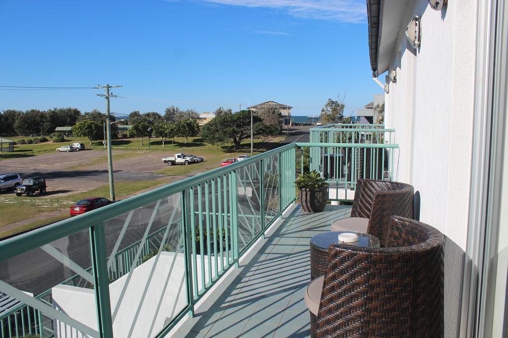 Oceanside Hawks Nest Hotel Værelse billede